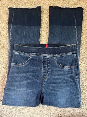 Spanx Dark Blue Pull On Stretch Flare Raw Hem Jeans Size Small